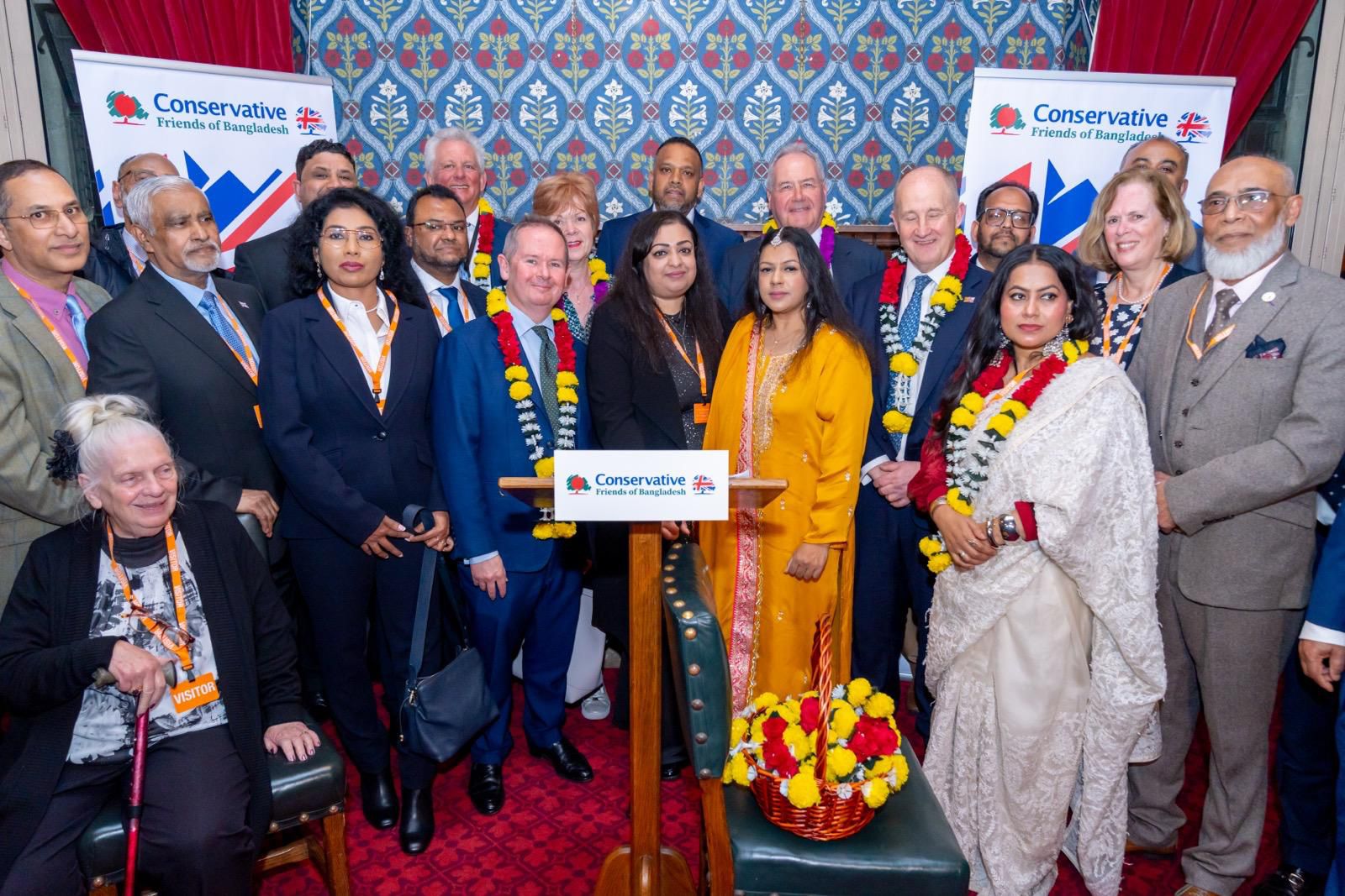 যুক্তরাজ্যের পার্লামেন্টে উৎসবমুখর আয়োজন